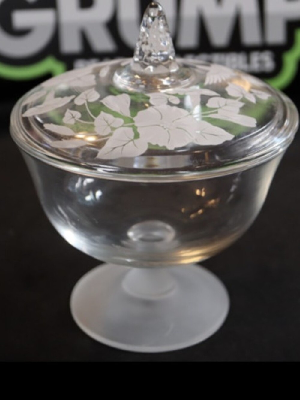 Vintage Avon Hummingbird Lead Crystal Frosted Covered Pedestal Candy Dish